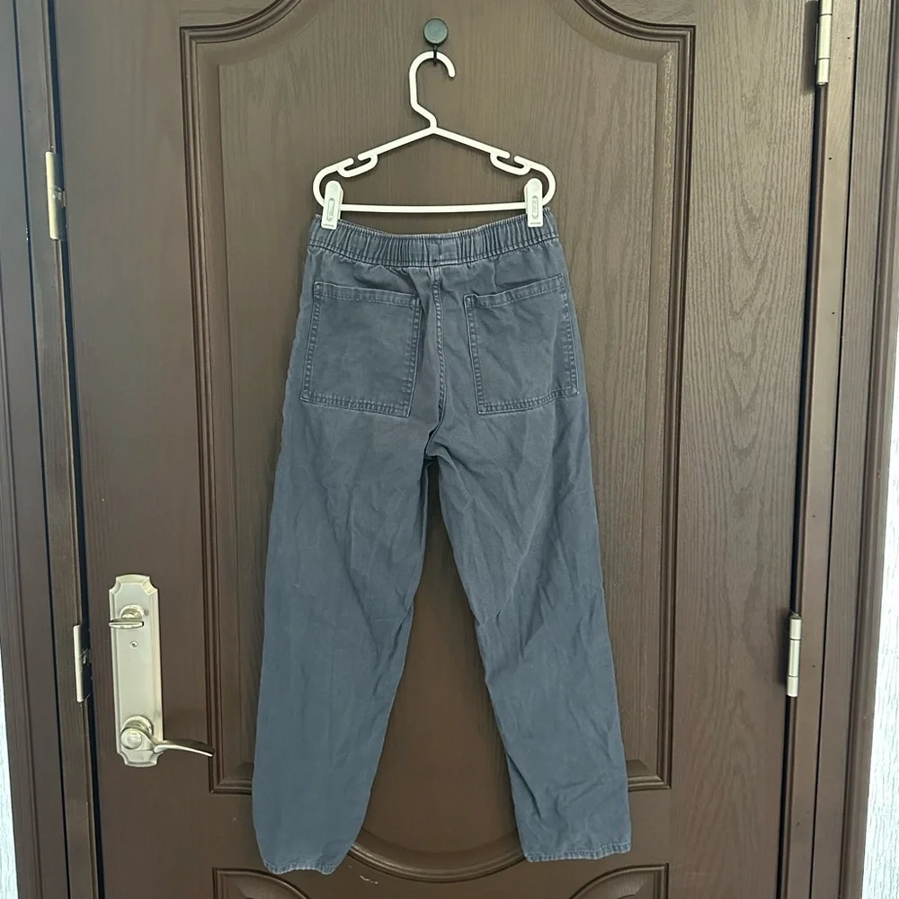 3/$15 H&M Boys Dark Gray Cargo Pants Large Pocket Casual Pants Size 10Y